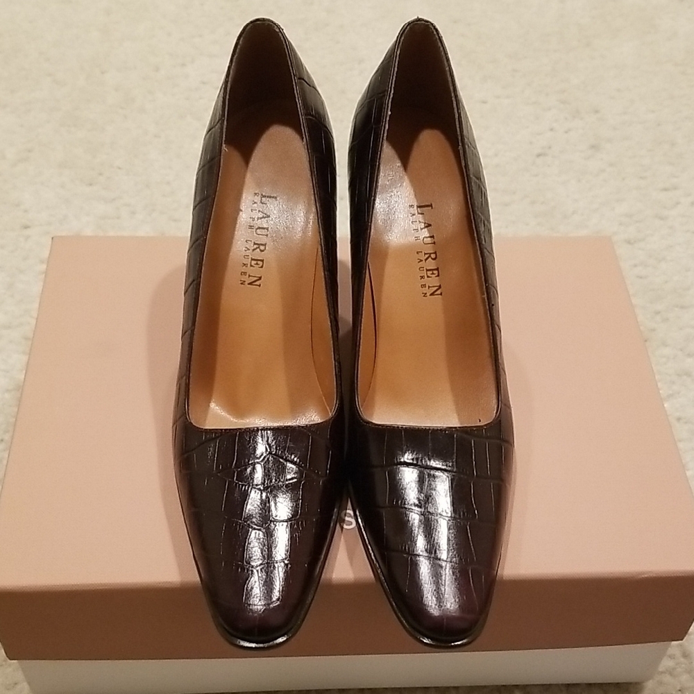 Ralph Lauren Dark Brown Croc-Pattern Heels SIZE 8 NWOT